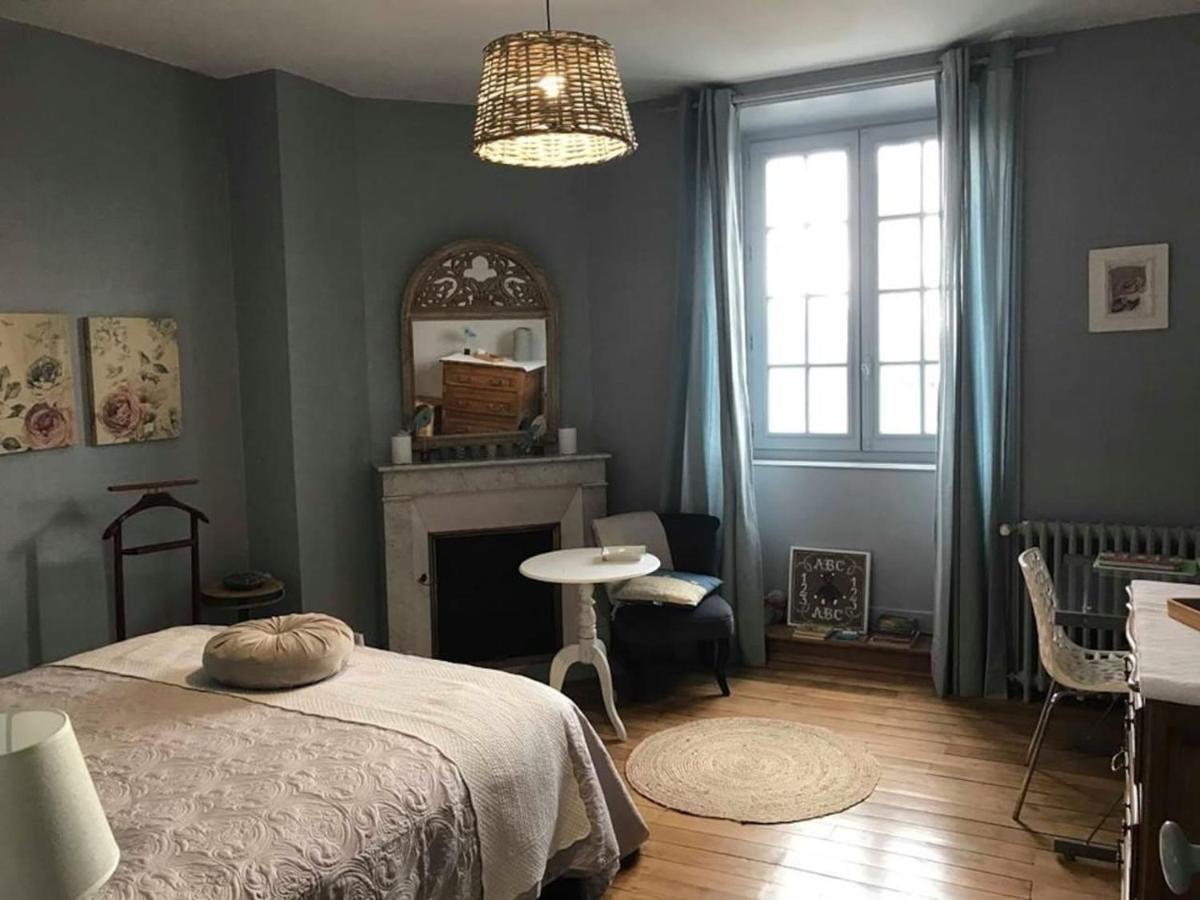 Le Compostelle Chic, Charme, Confort, Cocooning 80 M² Saint-Leonard-de-Noblat Luaran gambar