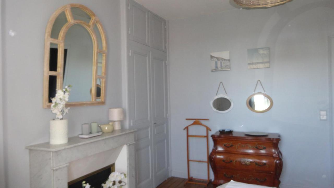 Le Compostelle Chic, Charme, Confort, Cocooning 80 M² Saint-Leonard-de-Noblat Luaran gambar